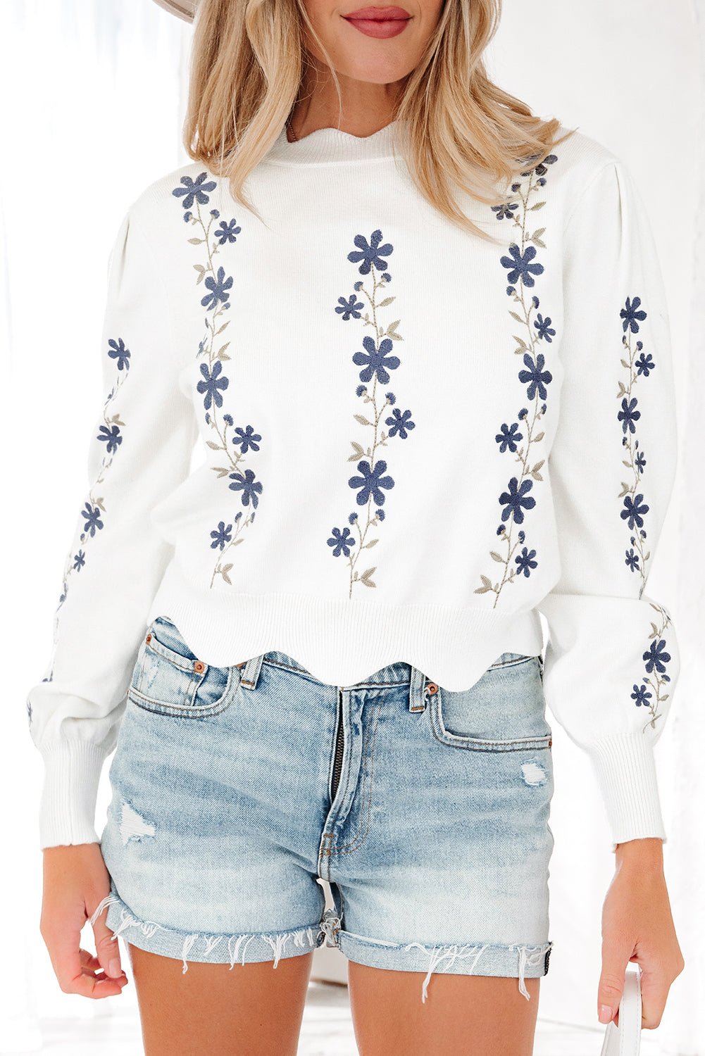 Mia Scallop Hem Cropped Sweater