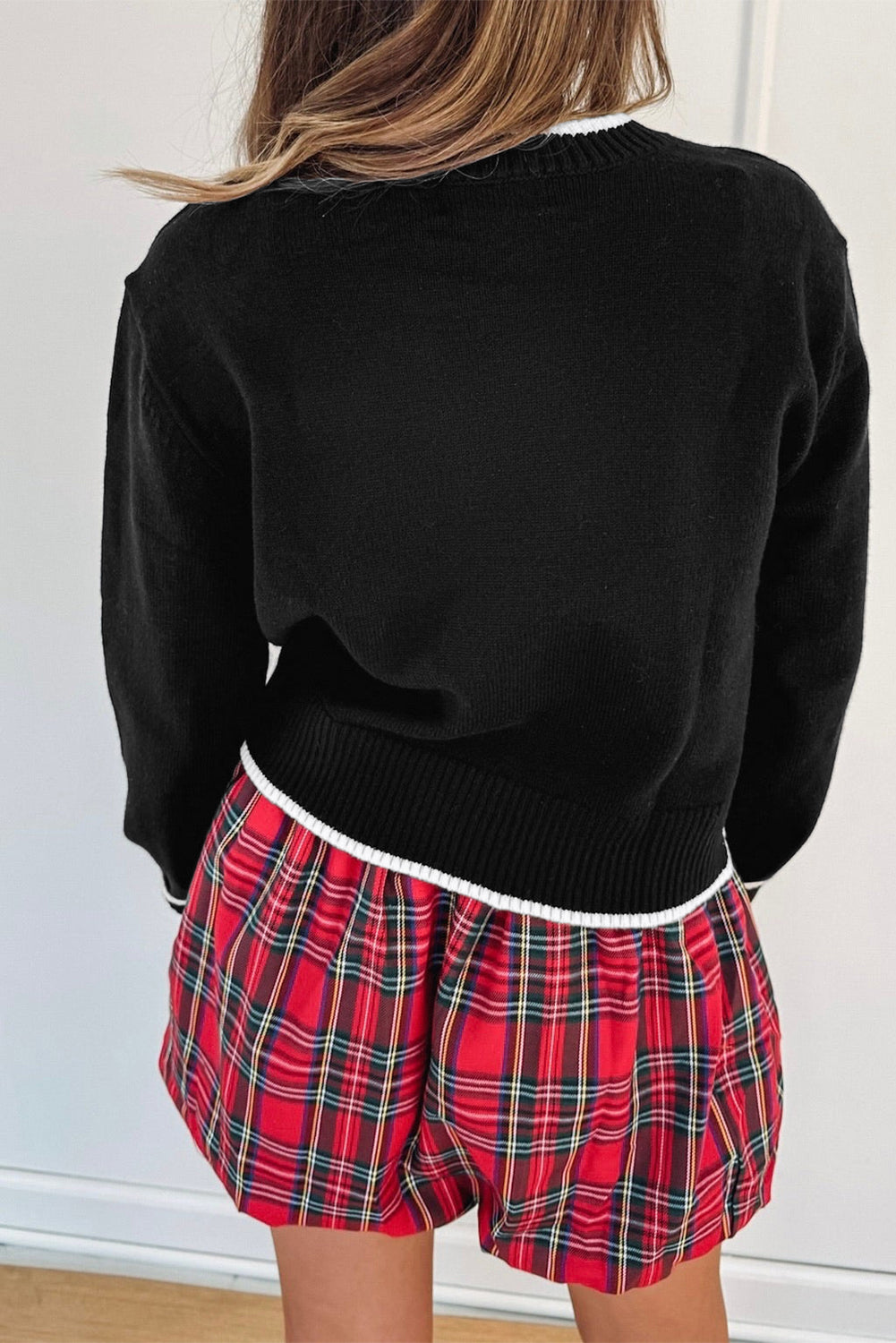 Malaysia accent Holiday Cropped Sweater